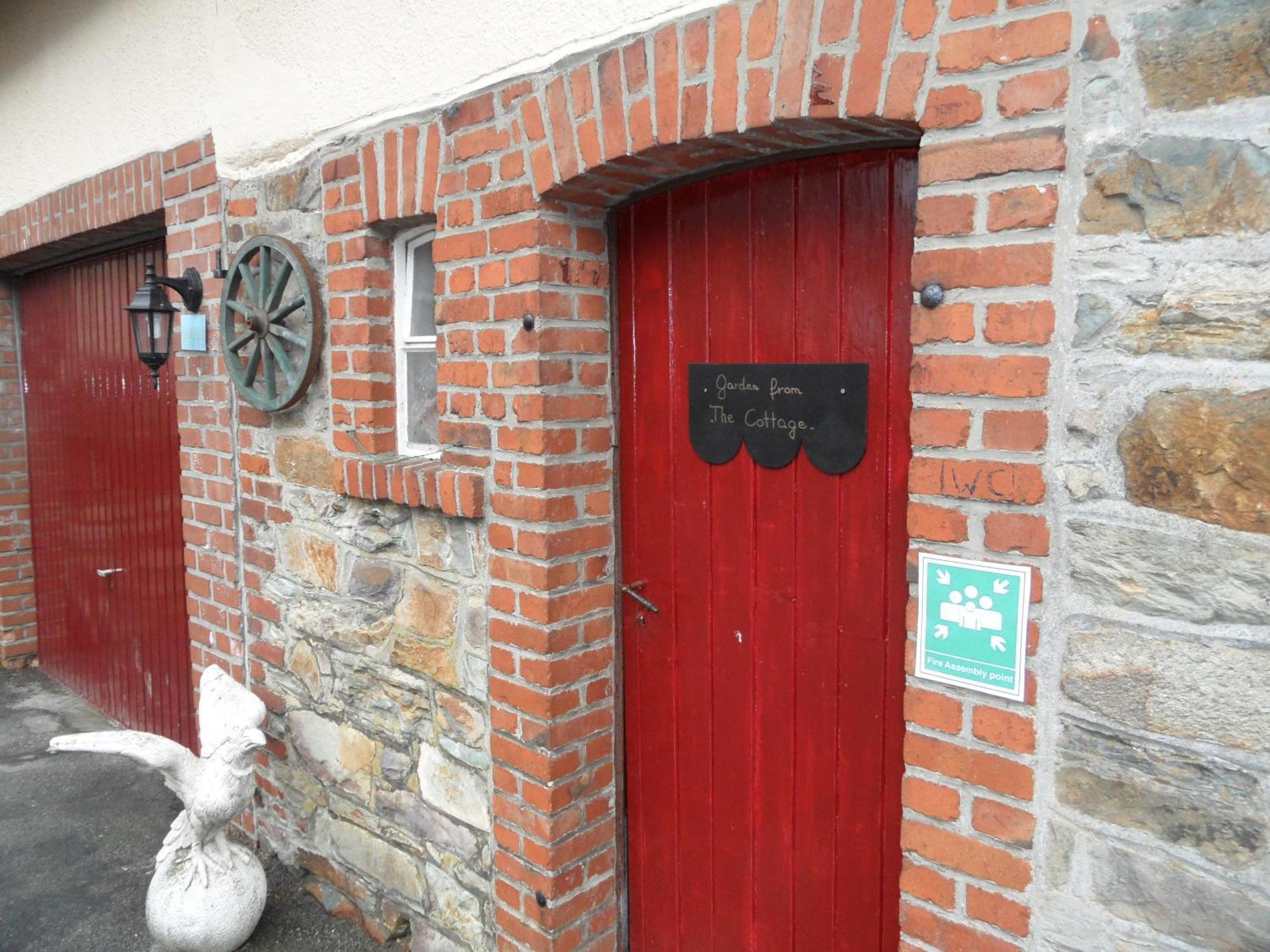 The Cottage And The Loft Ambleve Экстерьер фото